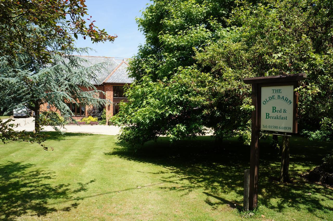 The Olde Barn Bed & Breakfast Lymington Exterior photo